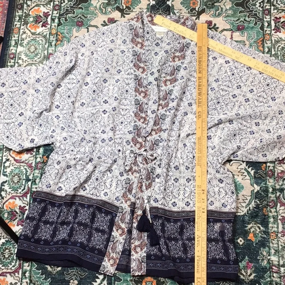 Christopher & Banks Semi Sheer Blue White Patterned Kimono Top Sz.S/M - Picture 7 of 10